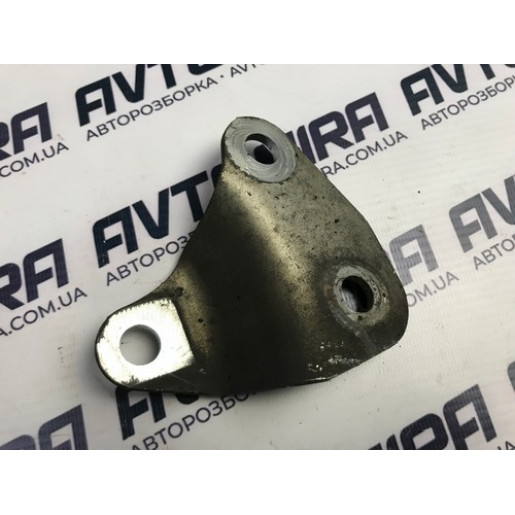 Кронштейн опоры двигателя Fiat Punto 2005-2018 1.3JTD 55702835